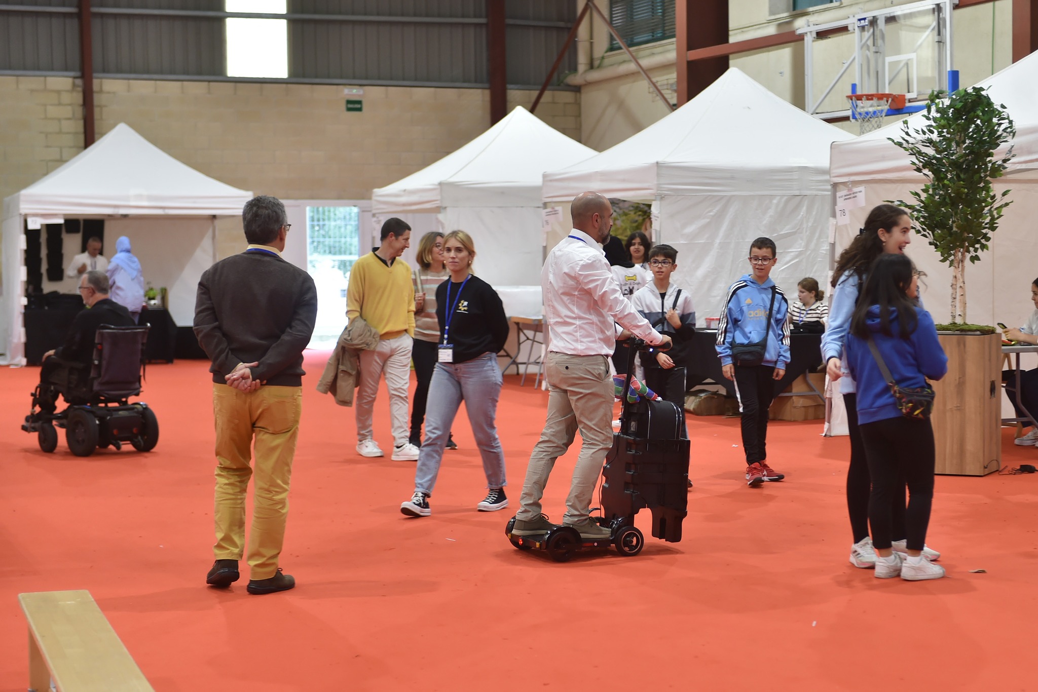 Paseando por la feria de INVENEXPO